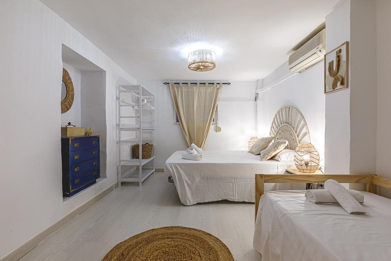 Exotic Little Palace City Center Аликанте Экстерьер фото